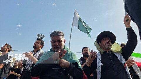 عکس | حضور پاکستانی‌ها در مراسم وداع با رهبر شهید انقلاب