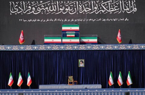 بازتاب جهانی وداع با رهبر شهید/ آسوشیتدپرس از خیل میلیونی سوگواران نوشت