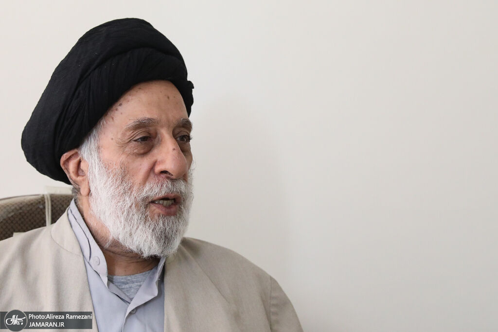 فیلم | سیدهادی خامنه‌ای: با عاملین ترور رهبر شهید باید برخورد لازم صورت گیرد؛ این مسأله ارتباطی با مذاکرات ندارد