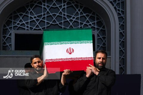 عکس | تصاویری از حضور مقامات در حاشیه اقامه نماز بر پیکر رهبر شهید انقلاب