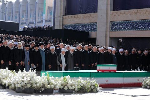 عکس | تصاویری از حضور مقامات در حاشیه اقامه نماز بر پیکر رهبر شهید انقلاب