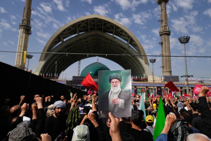فیلم | پوشش وداع با آقای شهید ایران در رسانه‌های خارجی