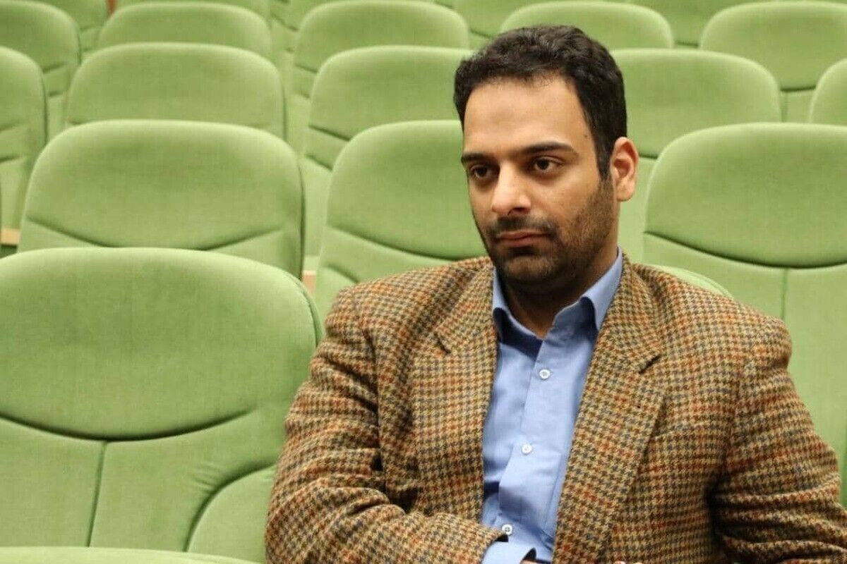 میلاد عرفان‌پور: رهبر شهید به شعر نیمایی علاقه ویژه‌ای داشتند