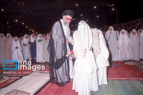 عکس | روایت تصویری رهبری آیت‌الله سید علی خامنه‌ای (۱۳۷۳ - ۱۳۷۶)