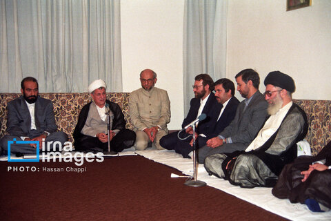 عکس | روایت تصویری رهبری آیت‌الله سید علی خامنه‌ای (۱۳۷۳ - ۱۳۷۶)