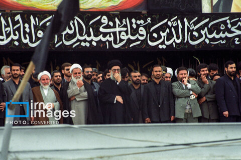 عکس | روایت تصویری رهبری آیت‌الله سید علی خامنه‌ای (۱۳۷۳ - ۱۳۷۶)