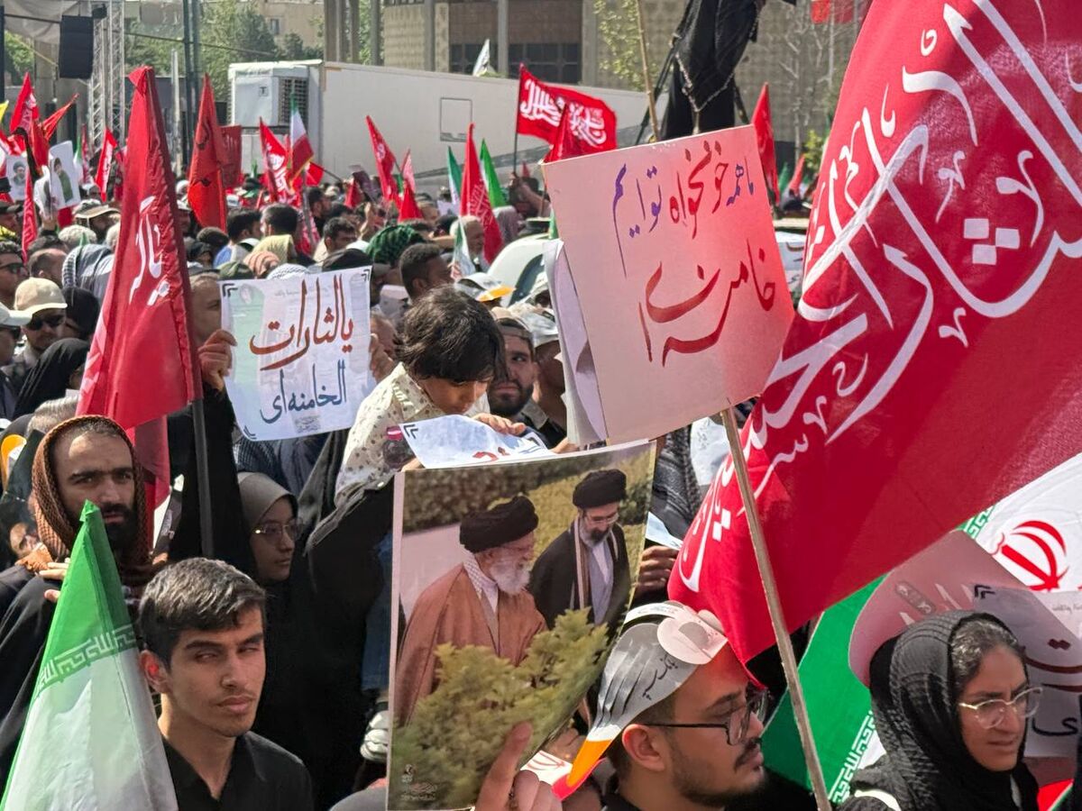 پزشکیان، قالیباف و فرزند رهبر شهید فردا راهی نجف می‌شوند