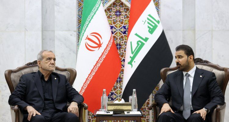 پزشکیان در دیدار نخست وزیر عراق از میزبانی شایسته از پیکر مطهر رهبر شهید انقلاب تقدیر کرد