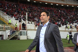 ادامه اعتراض هواداران پرسپولیس به انتخاب تارتار /  مدیران باشگاه زیر ذره‌بین رفتند