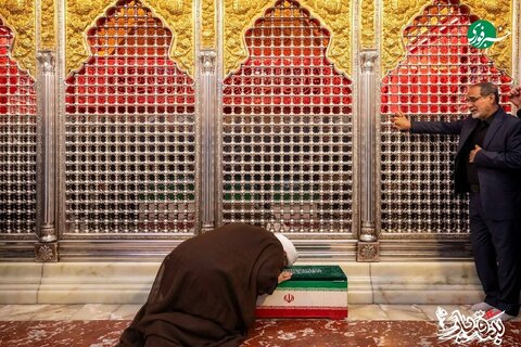 نجف در سیل جمعیت؛ میلیونها عزادار رهبر شهید ایران را تا حرم امیرالمؤمنین(ع) بدرقه کردند