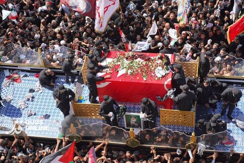 عکس |  تشییع پیکر مطهر رهبر شهید انقلاب در عراق