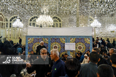 حال و هوای حرم مطهر رضوی یک روز مانده به تشییع و تدفین رهبر شهید انقلاب