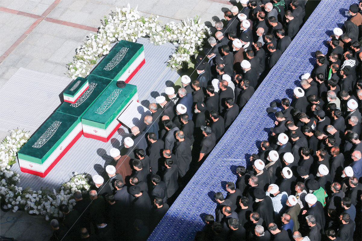 در نمازم خم ابروی تو در یاد آمد