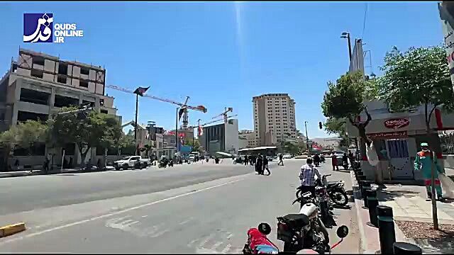 فیلم | خیابان امام رضا(ع) مشهد آماده میزبانی از مردم عزادار قائد امت