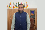 تشرف هیئت پارلمانی پاکستانی برای شرکت در مراسم تشییع رهبر شهید انقلاب به حرم رضوی