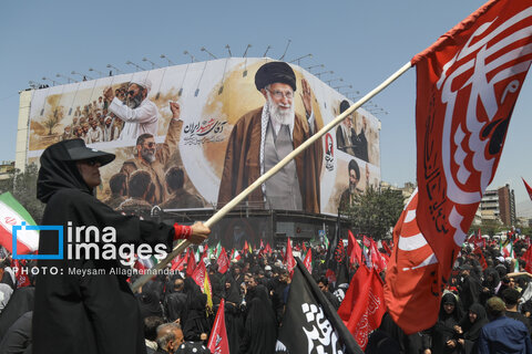 مراسم تشییع پیکر مطهر رهبر شهید انقلاب در تهران 