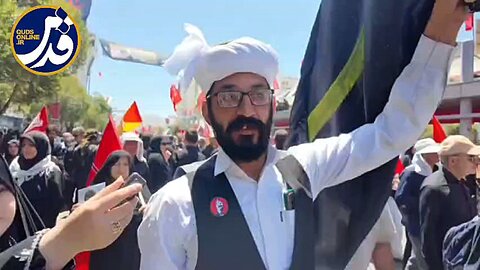 اشک های هموطن سیستانی در مراسم تشییع رهبر شهید ایران در مشهد
