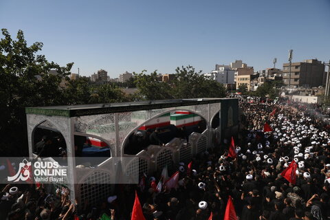 مراسم تشییع پیکر مطهر رهبر شهید انقلاب - مشهد /2