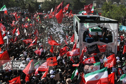 مراسم تشییع پیکر مطهر رهبر شهید انقلاب - مشهد /۲