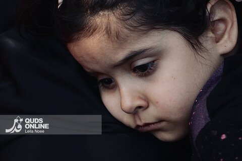 چشمان منتظر