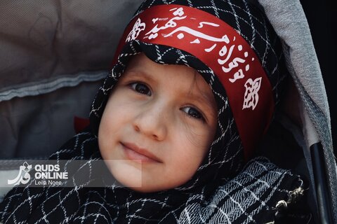 چشمان منتظر