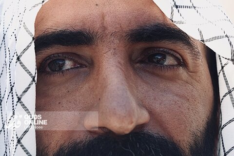 چشمان منتظر