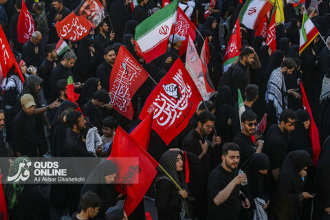 زبان پرچمها درمراسم تشییع قائد شهید انقلاب