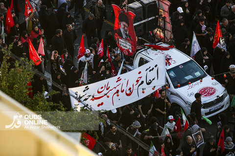 زبان پرچمها درمراسم تشییع قائد شهید انقلاب