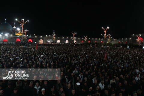 گزارش تصویری | اقامه نماز بر پیکر مطهر رهبر شهید انقلاب در حرم مطهر رضوی - 1