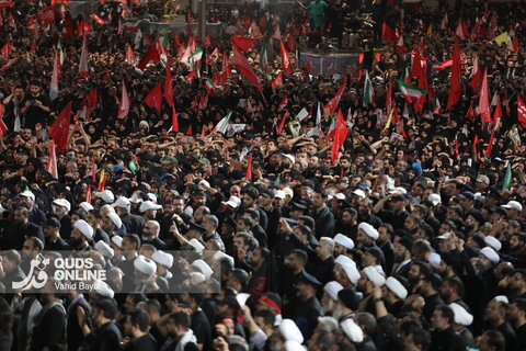 گزارش تصویری | اقامه نماز بر پیکر مطهر رهبر شهید انقلاب در حرم مطهر رضوی - 1