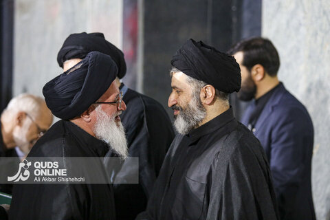دومین شب اقامه عزای رهبر شهید در حرم مطهر امام رضا علیه السلام