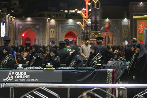 دومین شب اقامه عزای رهبر شهید در حرم مطهر امام رضا علیه السلام