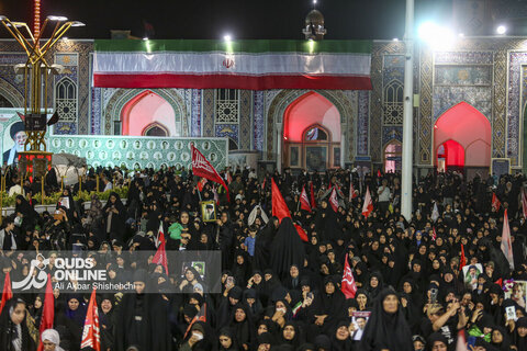 دومین شب اقامه عزای رهبر شهید در حرم مطهر امام رضا علیه السلام