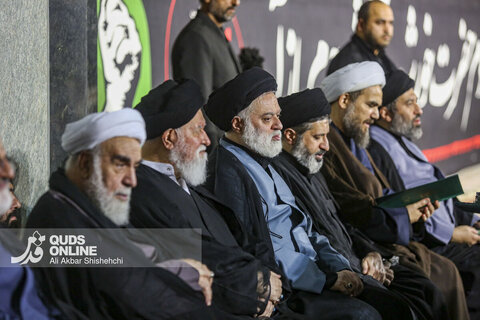 دومین شب اقامه عزای رهبر شهید در حرم مطهر امام رضا علیه السلام