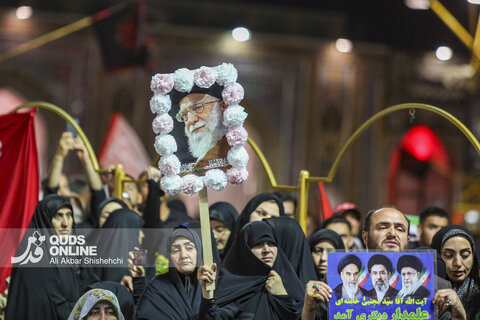 دومین شب اقامه عزای رهبر شهید در حرم مطهر امام رضا علیه السلام