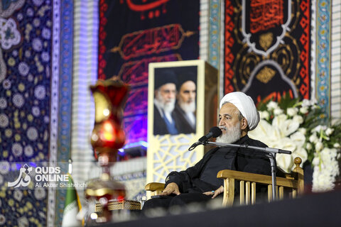 دومین شب اقامه عزای رهبر شهید در حرم مطهر امام رضا علیه السلام