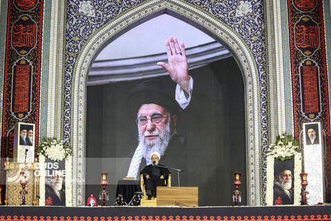 دومین شب اقامه عزای رهبر شهید در حرم مطهر امام رضا علیه السلام