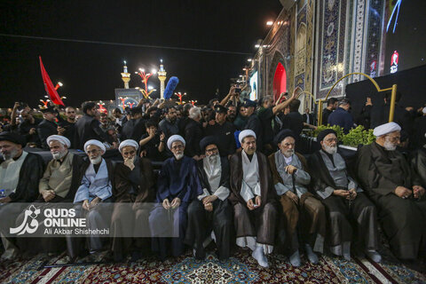 دومین شب اقامه عزای رهبر شهید در حرم مطهر امام رضا علیه السلام