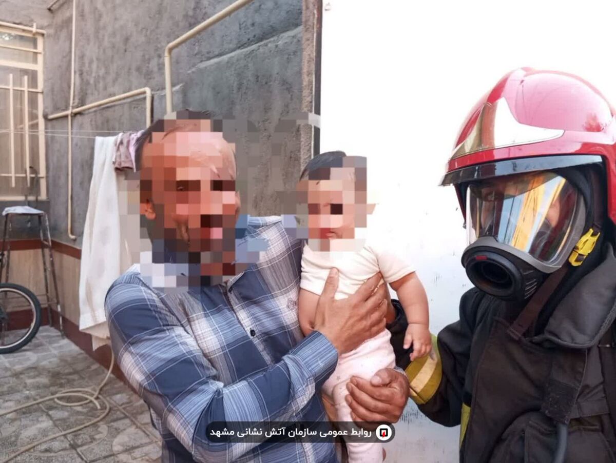 نجات نوزاد ۶ ماهه از حریق منزل مسکونی
