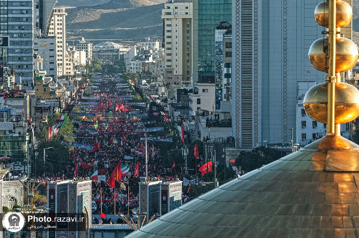 اطلاعیه آستان قدس رضوی در قدردانی از حضور باشکوه زائران و مجاوران در آیین تشییع رهبر شهید انقلاب اسلامی