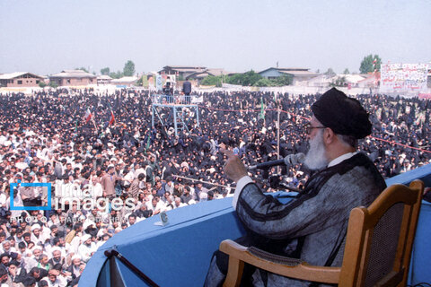 عکس | روایت تصویری رهبری آیت‌الله سید علی خامنه‌ای (۱۳۷۷ - ۱۳۸۳)