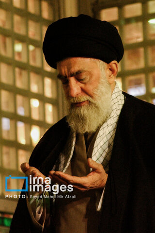 عکس | روایت تصویری رهبری آیت‌الله سید علی خامنه‌ای (۱۳۷۷ - ۱۳۸۳)