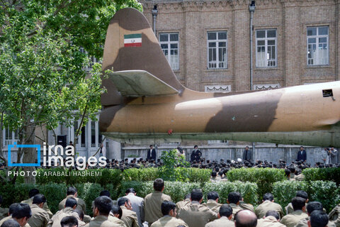 عکس | روایت تصویری رهبری آیت‌الله سید علی خامنه‌ای (۱۳۷۷ - ۱۳۸۳)