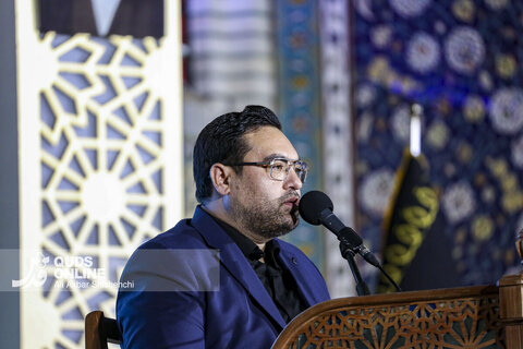سومین شب اقامه عزای رهبر شهید در حرم مطهر امام رضا علیه السلام