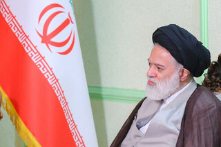 آیت‌الله سید مصطفی حسینی خامنه‌ای: صبر هیچ‌مناقانی با انتقام و برخورد با اشرار عالم ندارد