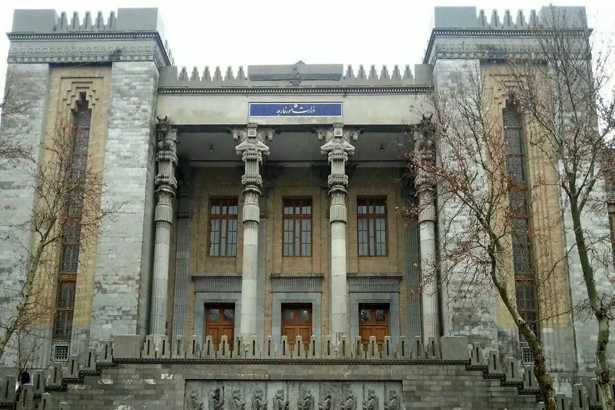 وزارت خارجه: اقدام خصمانه لندن علیه سپاه بی‌پاسخ نمی‌ماند/ احضار سفیر انگلیس