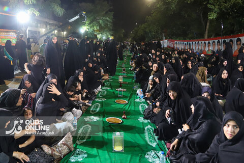 گزارش تصویری | سفره عزای حضرت رقیه به یاد کودکان میناب در مشهدالرضا