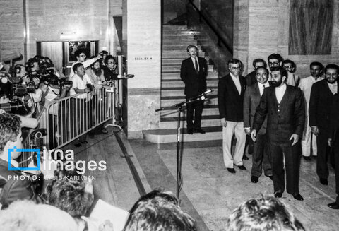 عکس | تصاویر منتشر نشده از مذاکرات ایران و عراق پس از پذیرش قطعنامه ۵۹۸ - سال ۱۳۶۷
