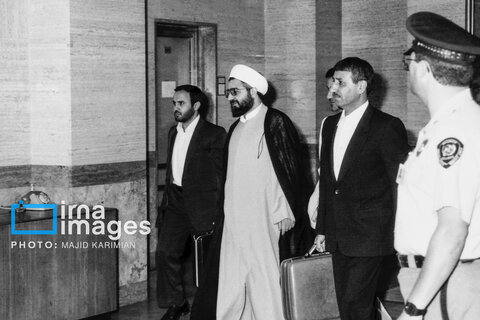 عکس | مذاکرات ایران و عراق پس از پذیرش قطعنامه ۵۹۸ - سال ۱۳۶۷