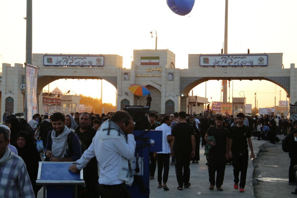 ثبت بیش از ۲۶۰ هزار تردد در مرز مهران/ موج خروج زائران ایرانی شدت گرفت